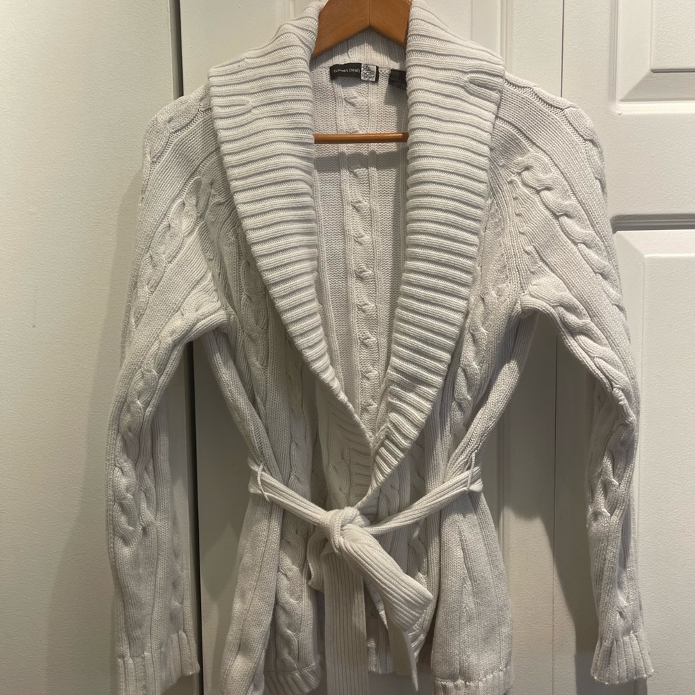 Cozy White Cable Knit Sweater